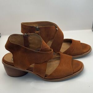 Camille Sofft Shoe Heeled Sandals Russet Brown Suede Size 7.5 Söfft